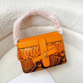 2023 Новая Дизайнерская женская сумка из змеиной кожи, модная женская маленькая сумка из натуральной кожи, высококачественная сумка для отдыха 50 г.