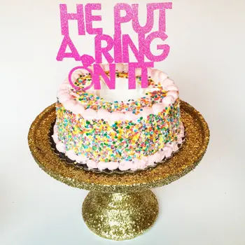 Он надел на нее кольцо с блестящими верхушками для торта на девичнике. Свадьба. Свадебный душ. Наборы для торта для вечеринки по случаю помолвки